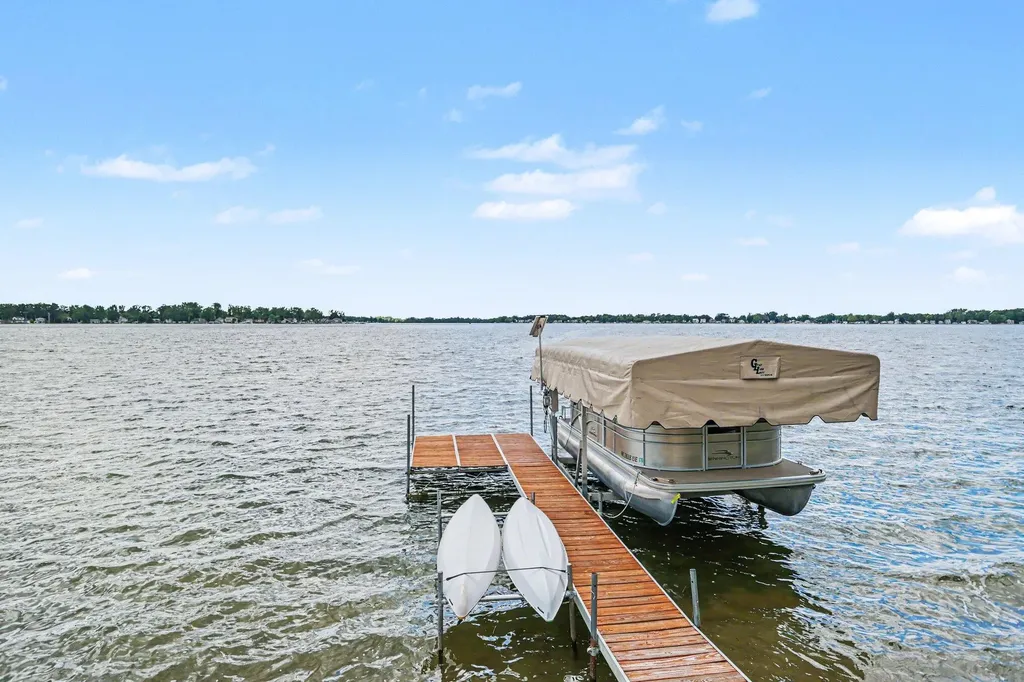 703 Lake Drive Ovid Township MI 49036