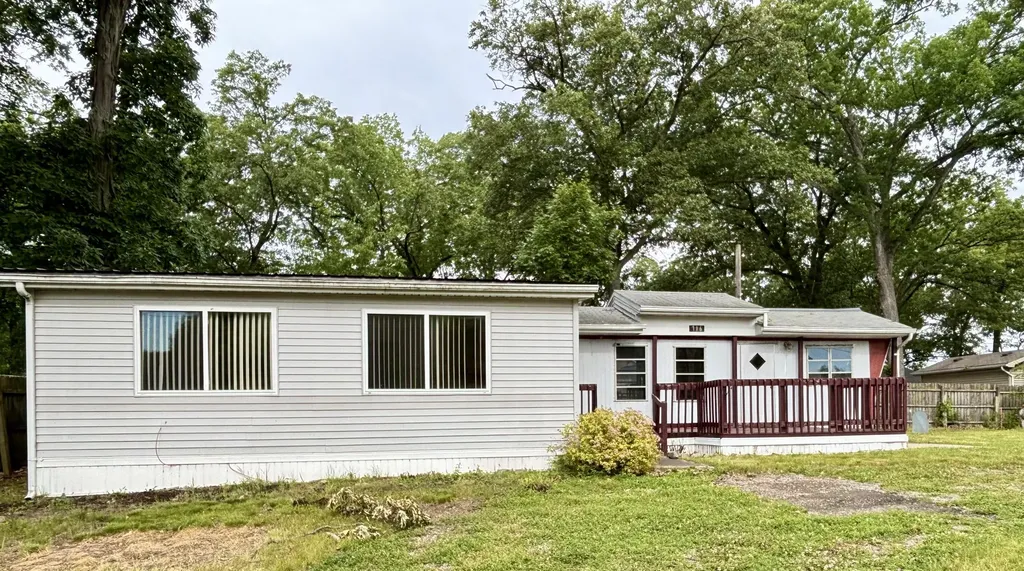 716 Third Drive Kinderhook Township MI 49036