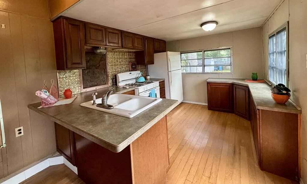 716 Third Drive Kinderhook Township MI 49036