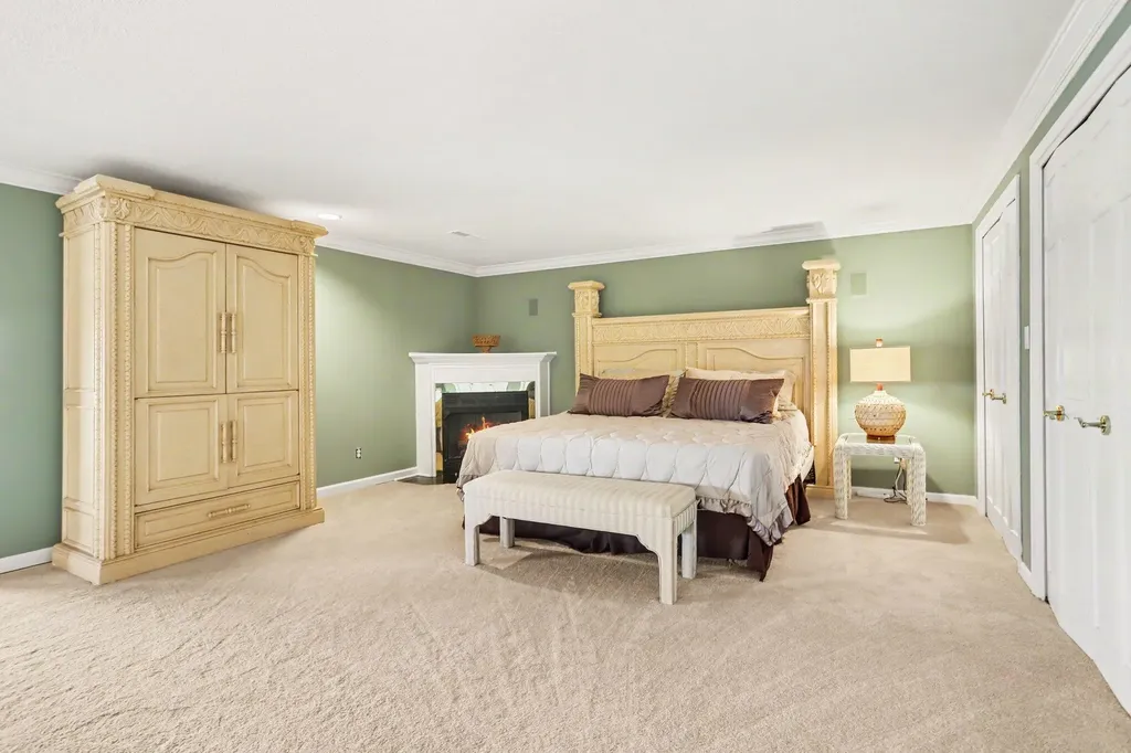 564 Lake Drive Ovid Township MI 49036