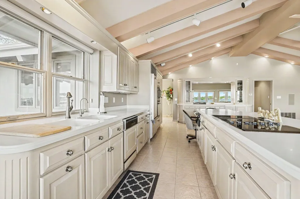 564 Lake Drive Ovid Township MI 49036