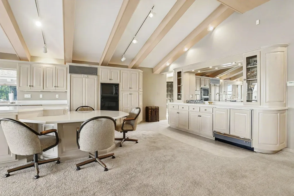 564 Lake Drive Ovid Township MI 49036