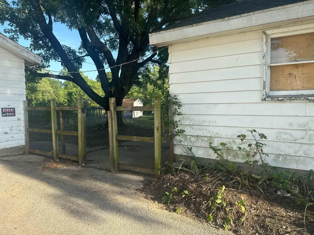 617 Gestner Road Benton Charter Township MI 49022