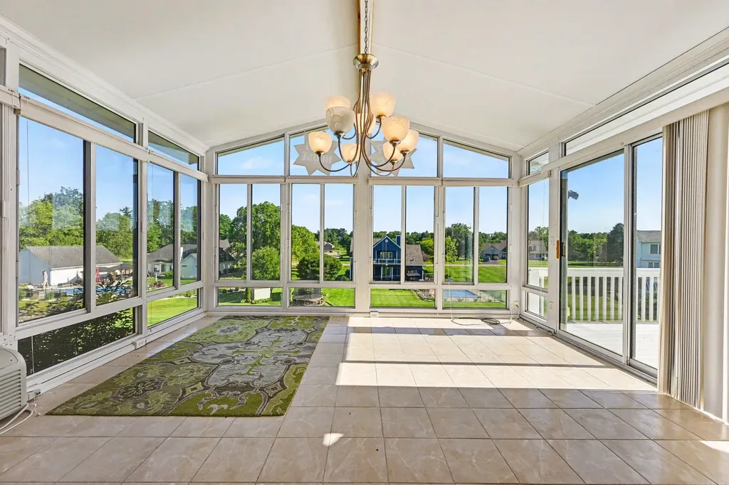 14 Blue Stone Ridge Newton Township MI 49014
