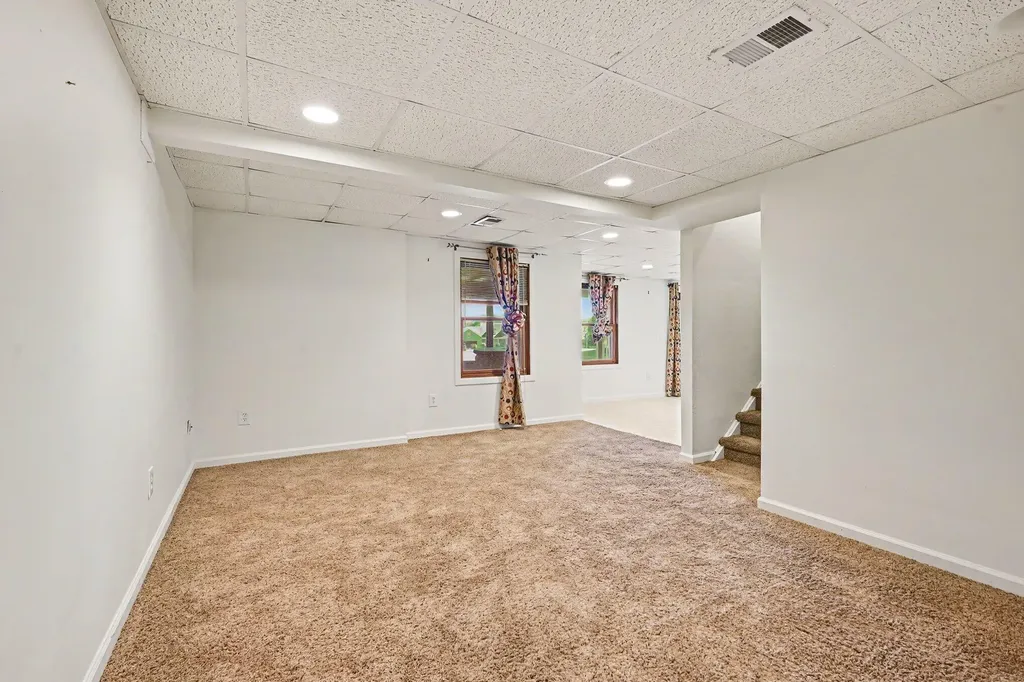 14 Blue Stone Ridge Newton Township MI 49014