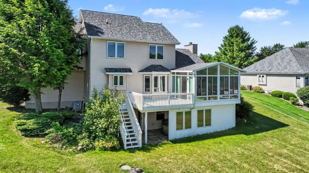14 Blue Stone Ridge Newton Township MI 49014