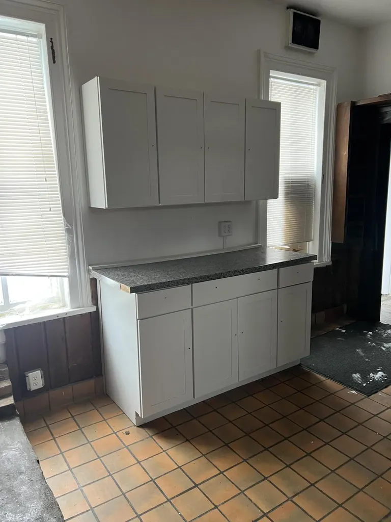 173 Capital Avenue NE Battle Creek City MI 49017