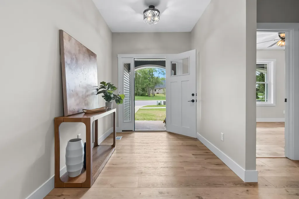 79 Arapaho Trail Coldwater City MI 49036