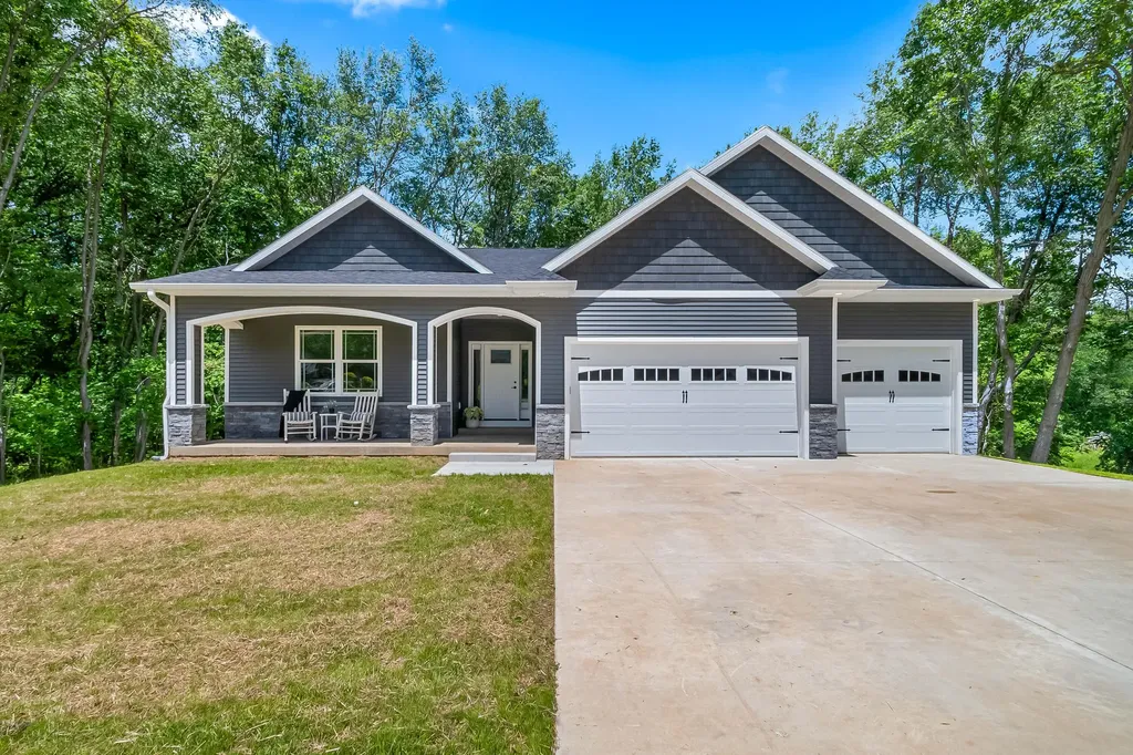79 Arapaho Trail Coldwater City MI 49036