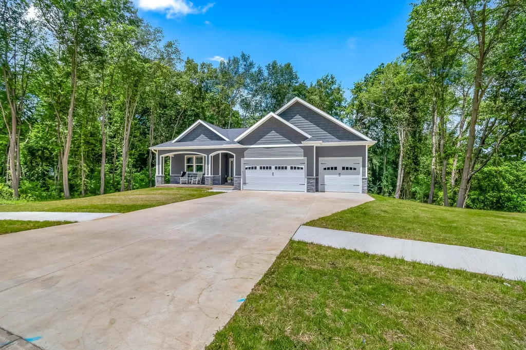 79 Arapaho Trail Coldwater City MI 49036
