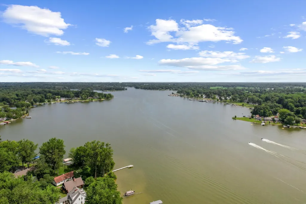 873 Driftwood Lane Quincy Township MI 49082