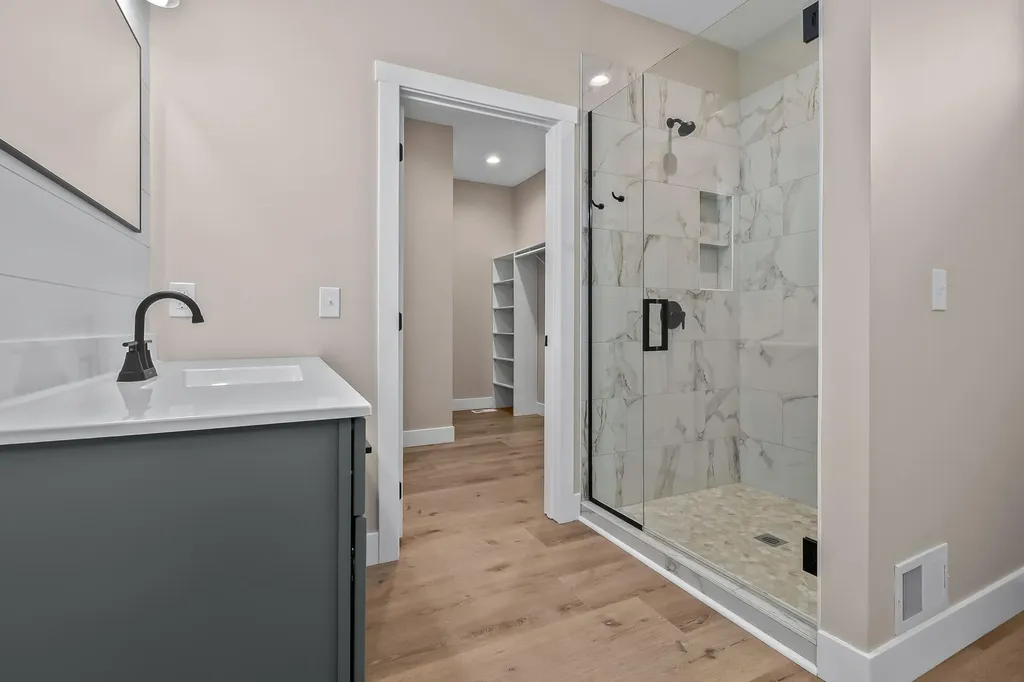64 Arapaho Trail Coldwater City MI 49036