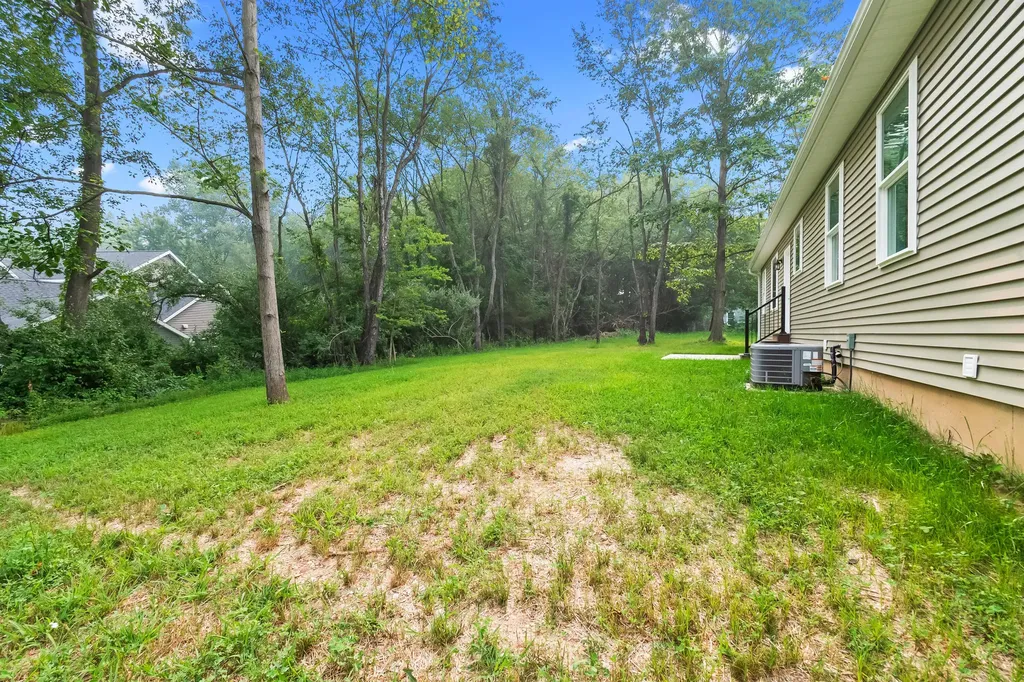 64 Arapaho Trail Coldwater City MI 49036