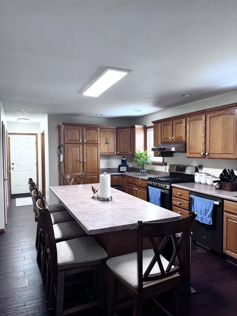8 Lynn Court Coldwater City MI 49036