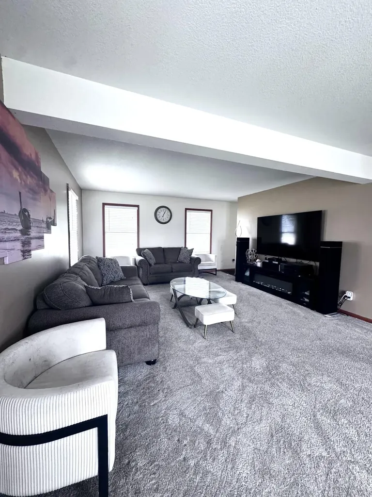 8 Lynn Court Coldwater City MI 49036