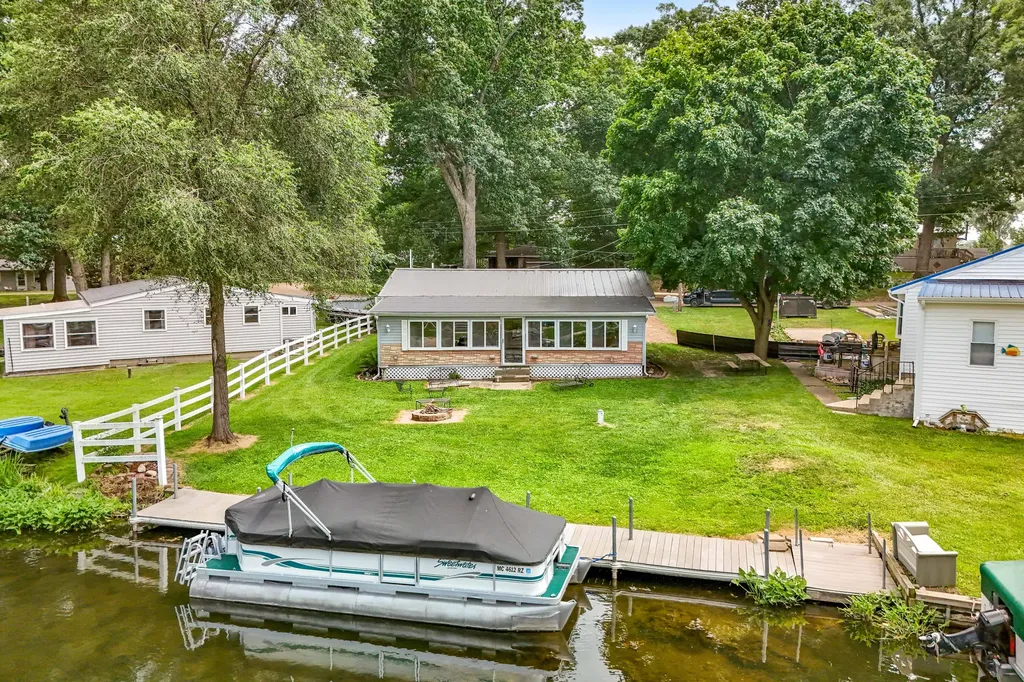 482 Swan Lane Ovid Township MI 49036