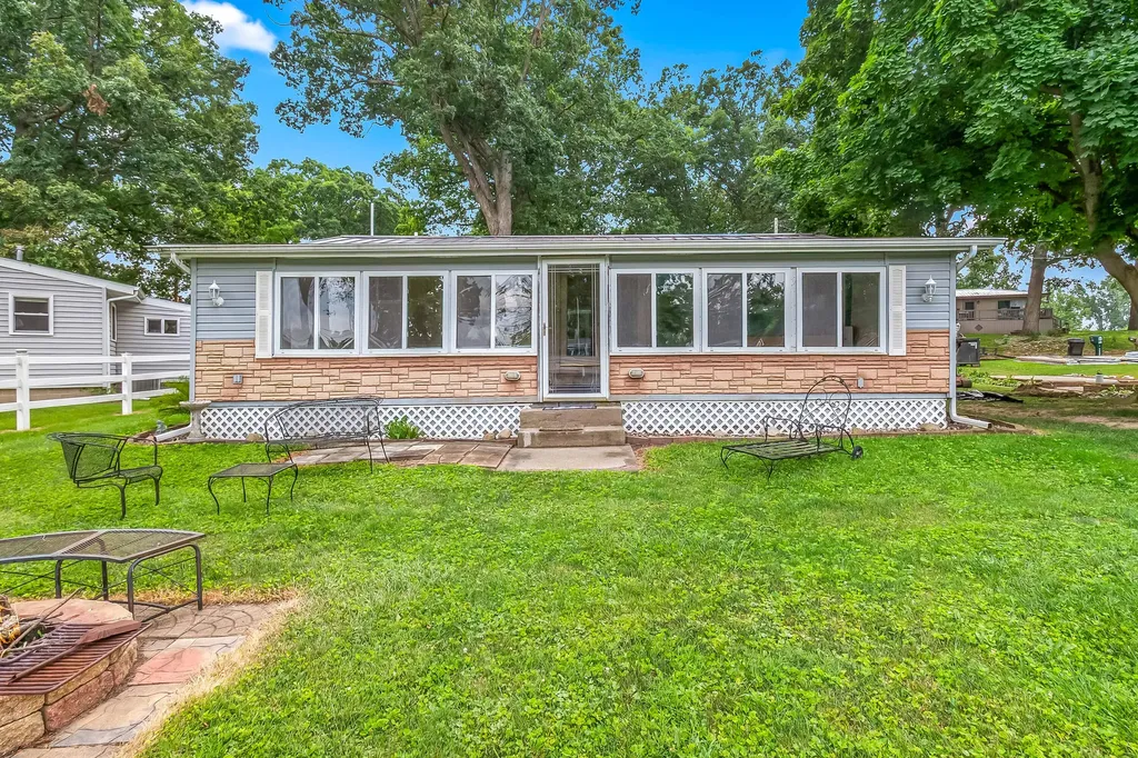 482 Swan Lane Ovid Township MI 49036