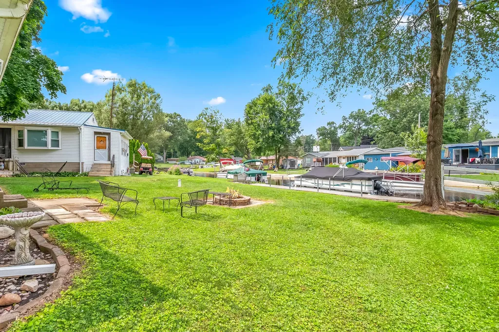 482 Swan Lane Ovid Township MI 49036