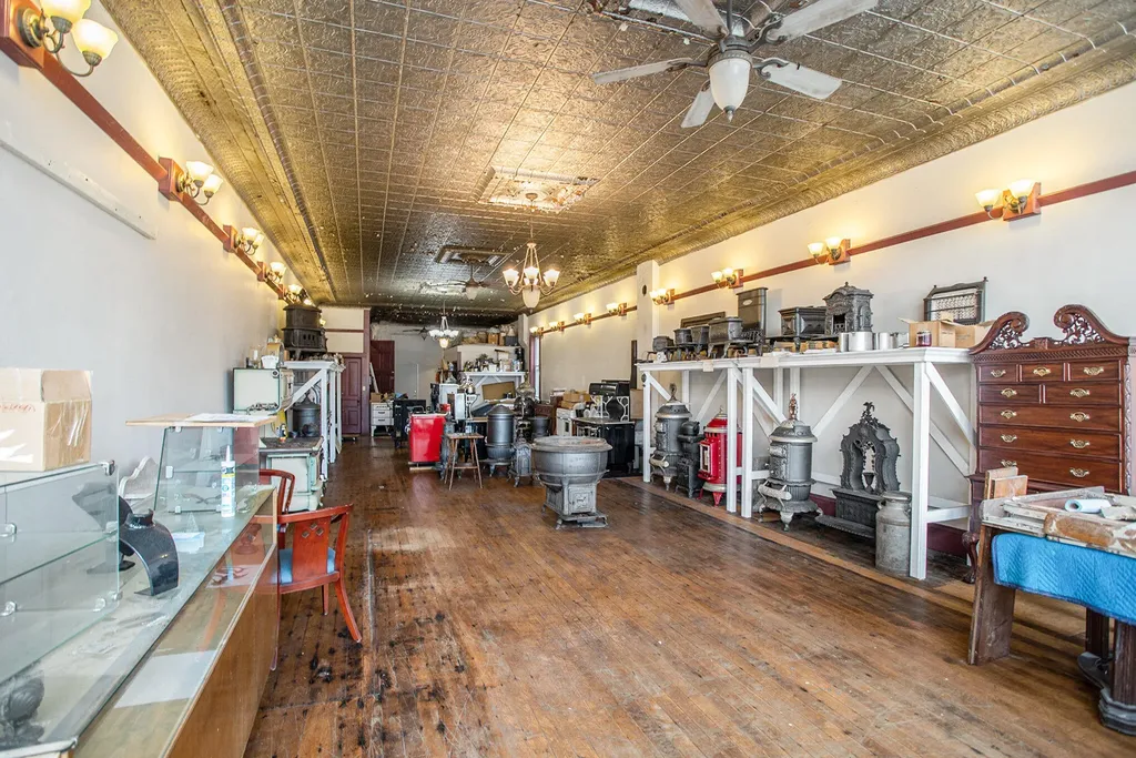 207 N Main Street Tekonsha Village MI 49092