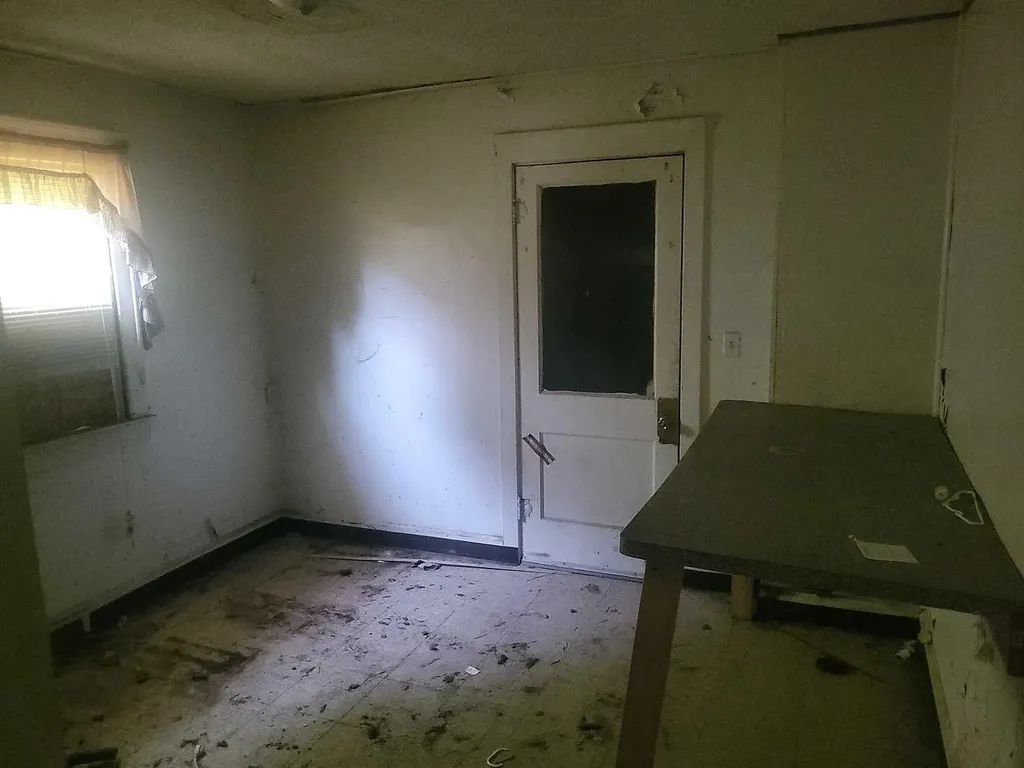 186 Howland Street Battle Creek City MI 49037