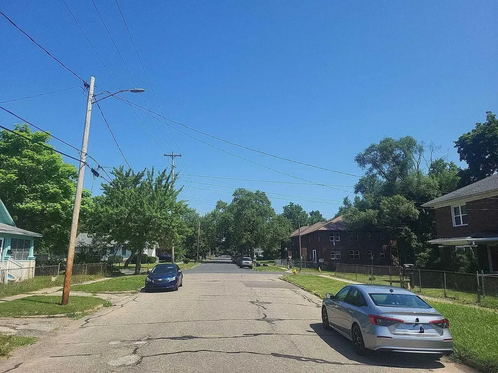 186 Howland Street Battle Creek City MI 49037