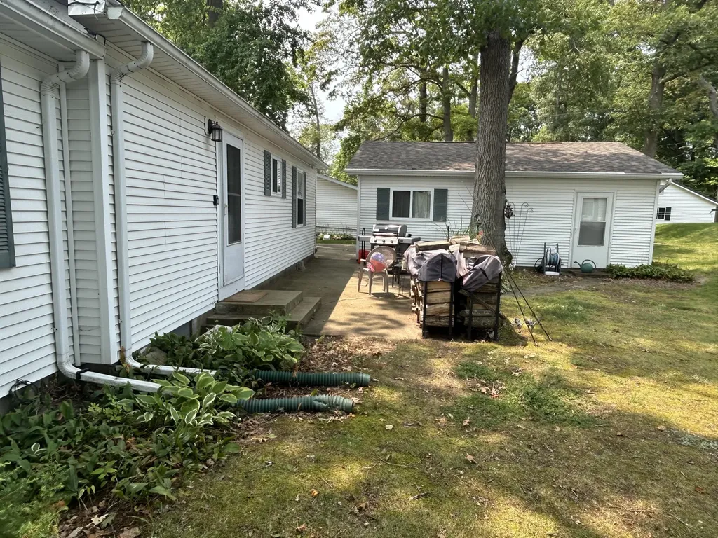 12232 Maple Hillsdale Co. Street Camden Township MI 49255