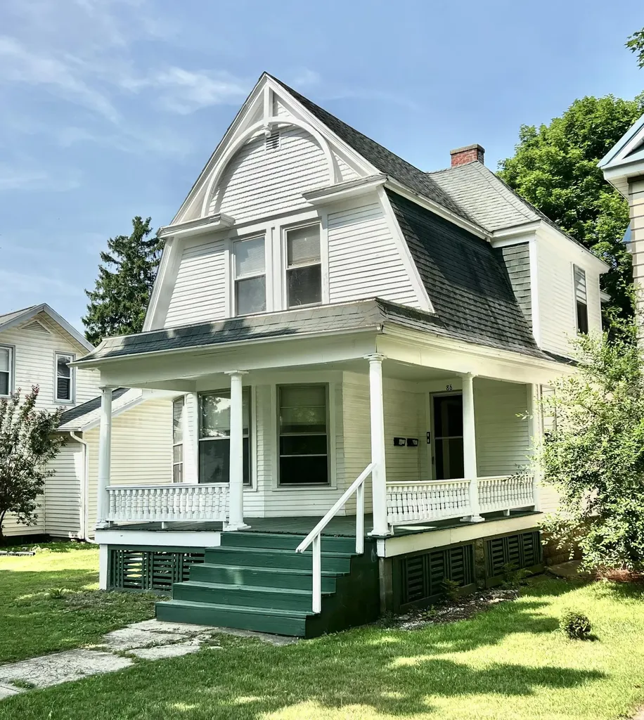 86 S Howell Street Hillsdale City MI 49242