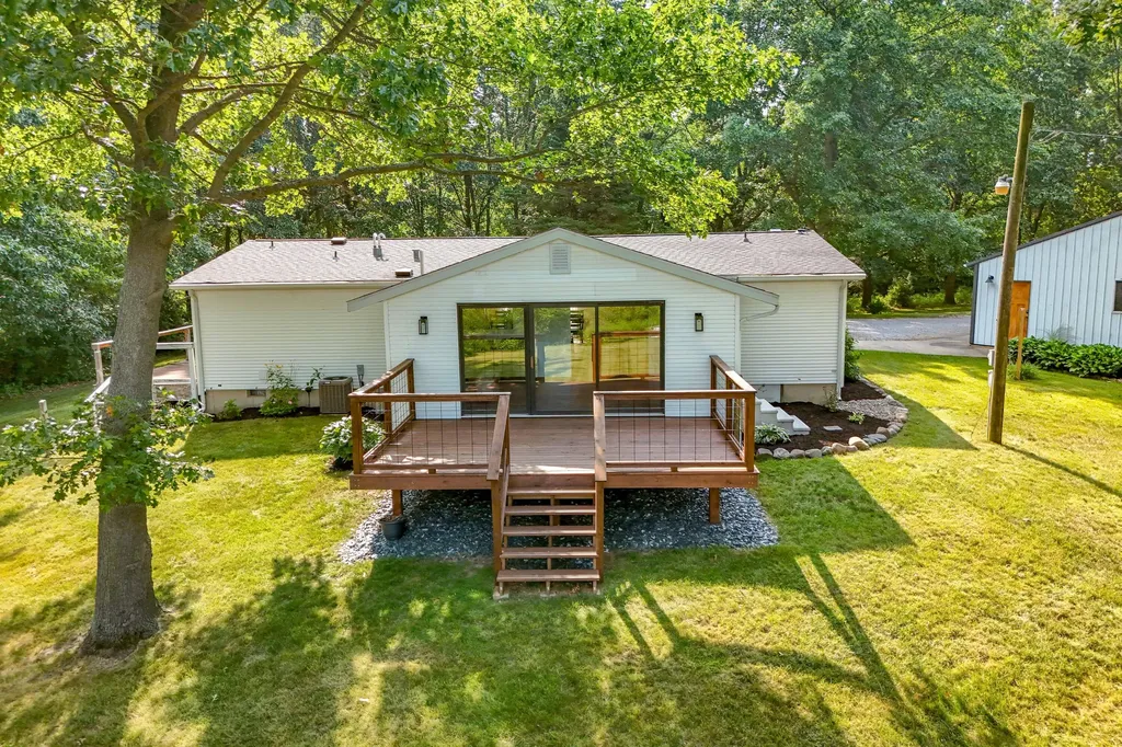 271 E Autumn Lane Kinderhook Township MI 49036