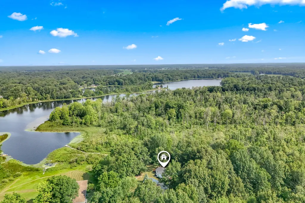 271 E Autumn Lane Kinderhook Township MI 49036
