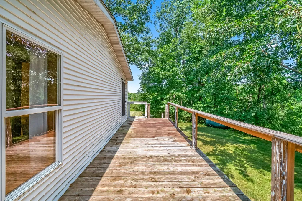 271 E Autumn Lane Kinderhook Township MI 49036