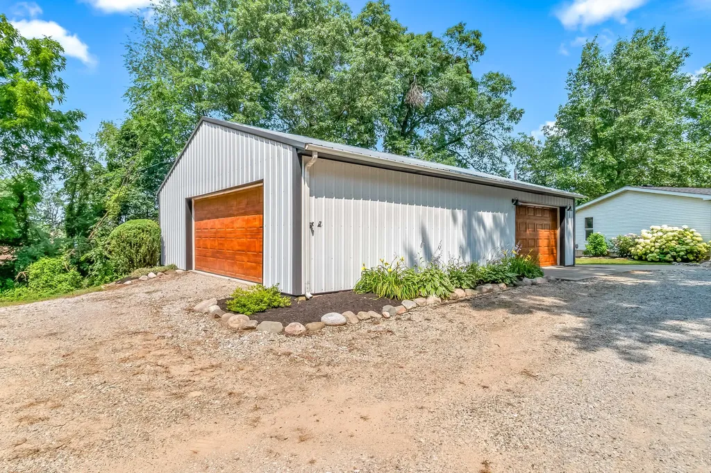 271 E Autumn Lane Kinderhook Township MI 49036