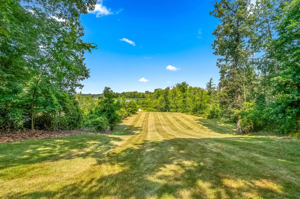 271 E Autumn Lane Kinderhook Township MI 49036