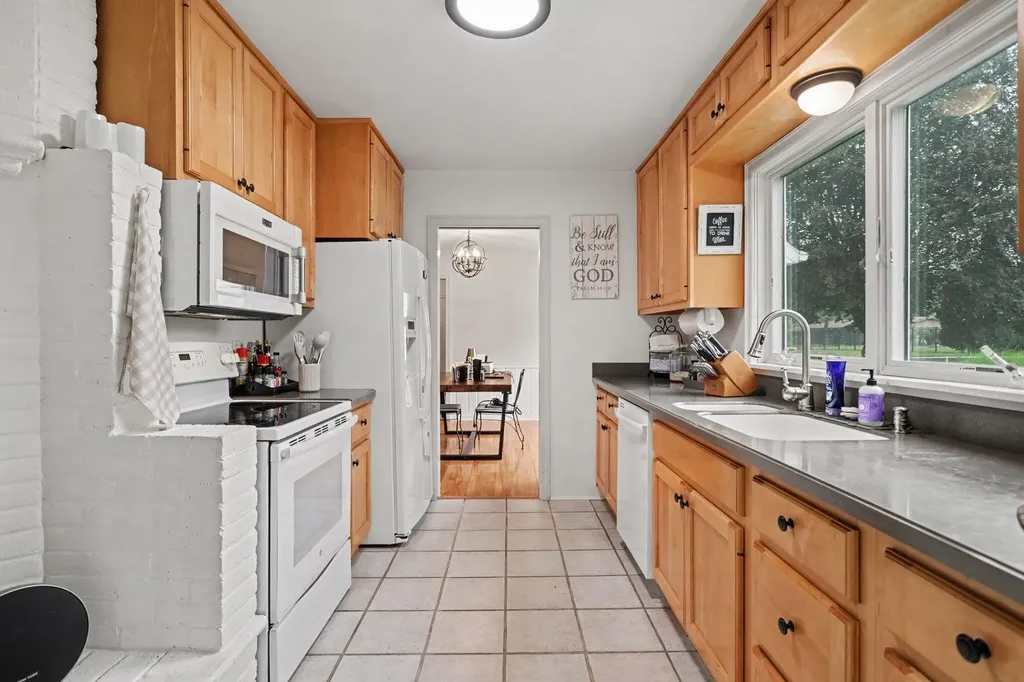 59 Ridgemoor Road Coldwater City MI 49036