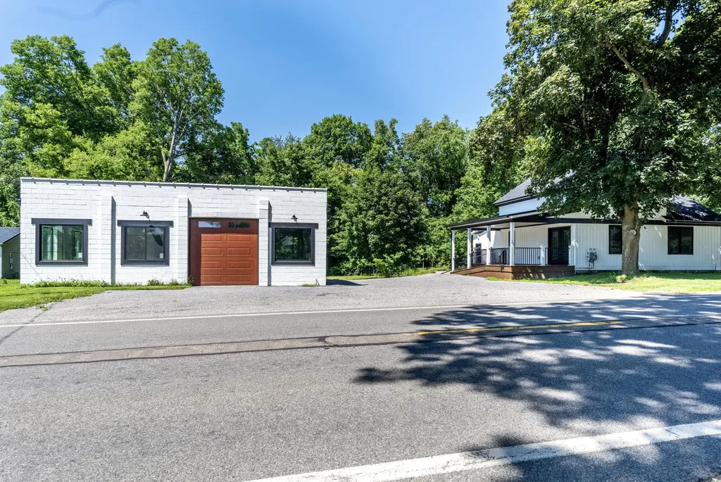 786 W Colon Road Matteson Township MI 49028