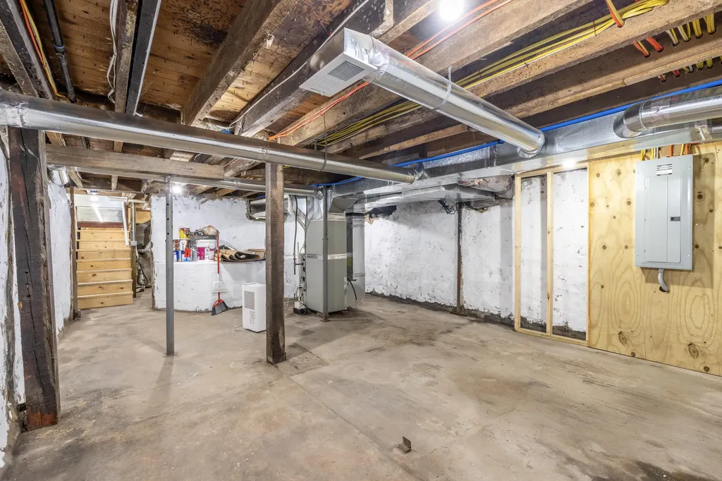 786 W Colon Road Matteson Township MI 49028