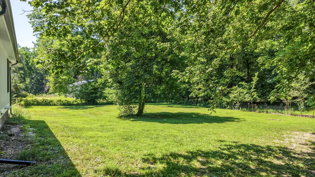 786 W Colon Road Matteson Township MI 49028
