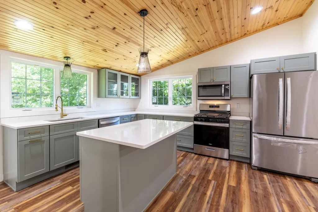 786 W Colon Road Matteson Township MI 49028