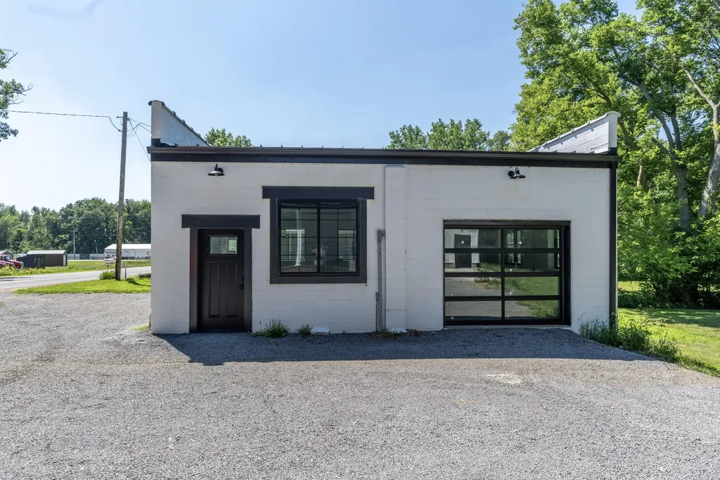 786 W Colon Road Matteson Township MI 49028