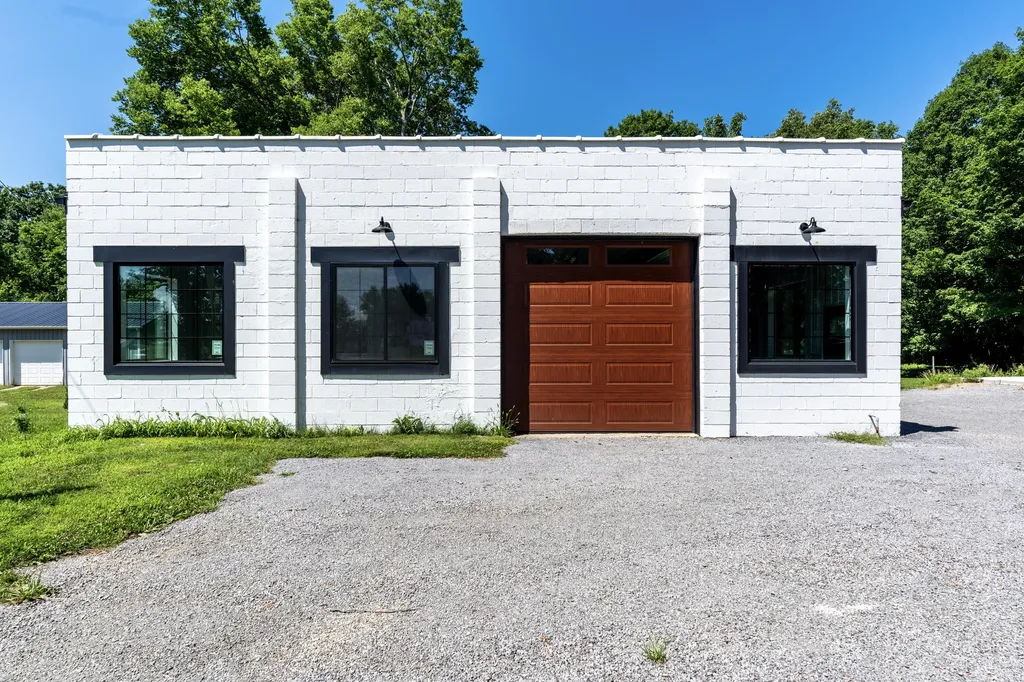 786 W Colon Road Matteson Township MI 49028