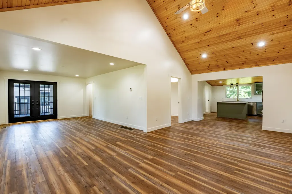 786 W Colon Road Matteson Township MI 49028