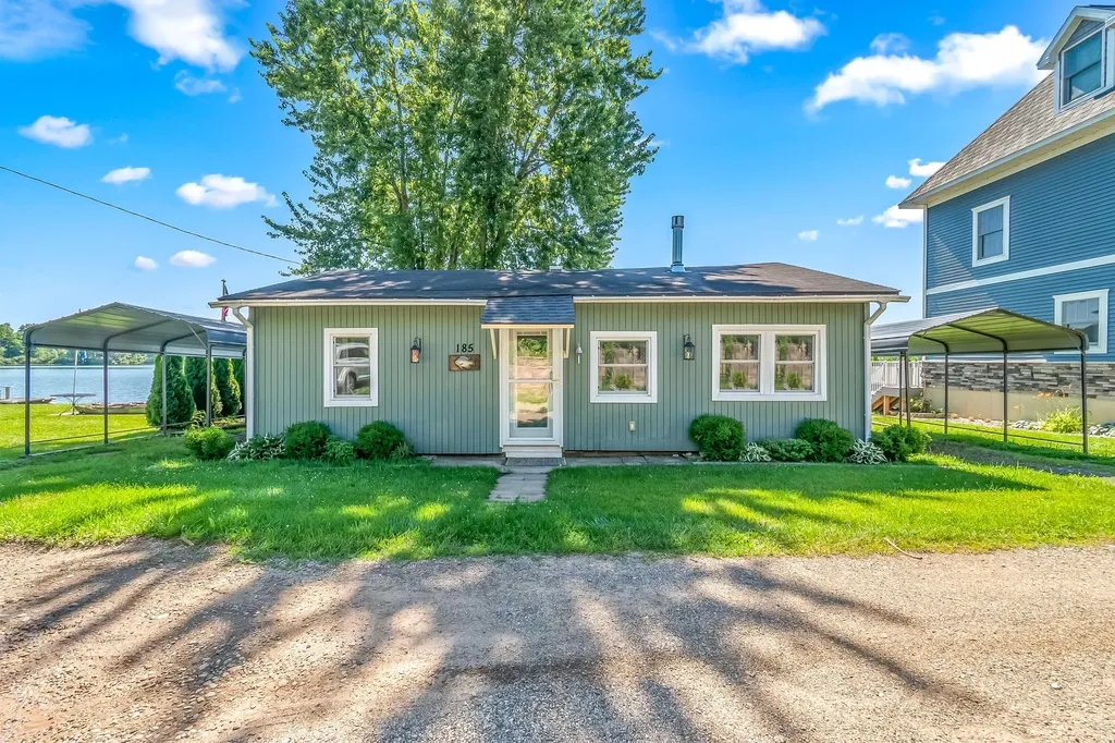 185 Bluegill Lane Coldwater City MI 49036