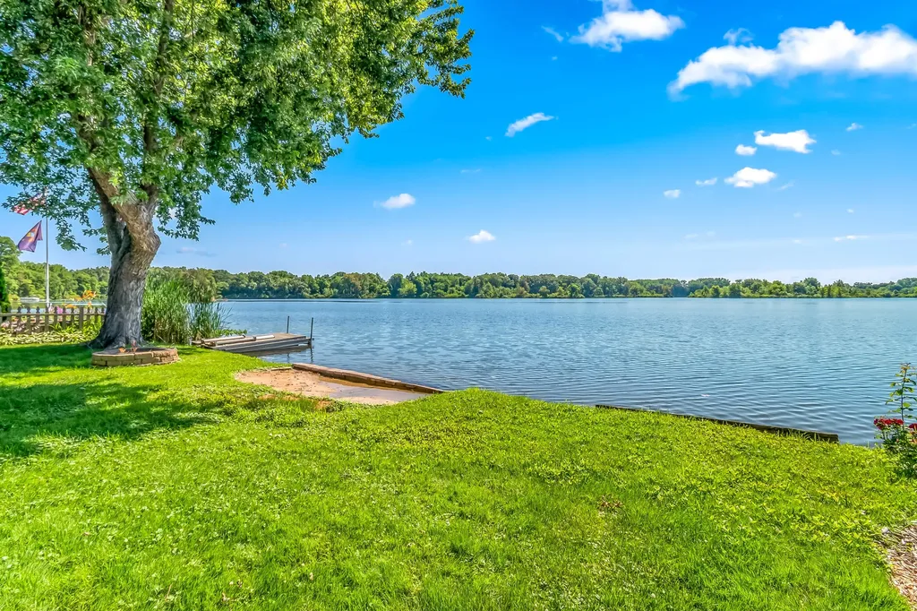 185 Bluegill Lane Coldwater City MI 49036