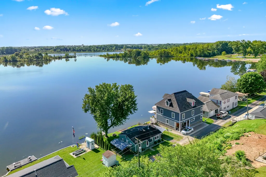 185 Bluegill Lane Coldwater City MI 49036
