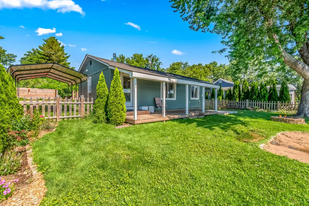185 Bluegill Lane Coldwater City MI 49036