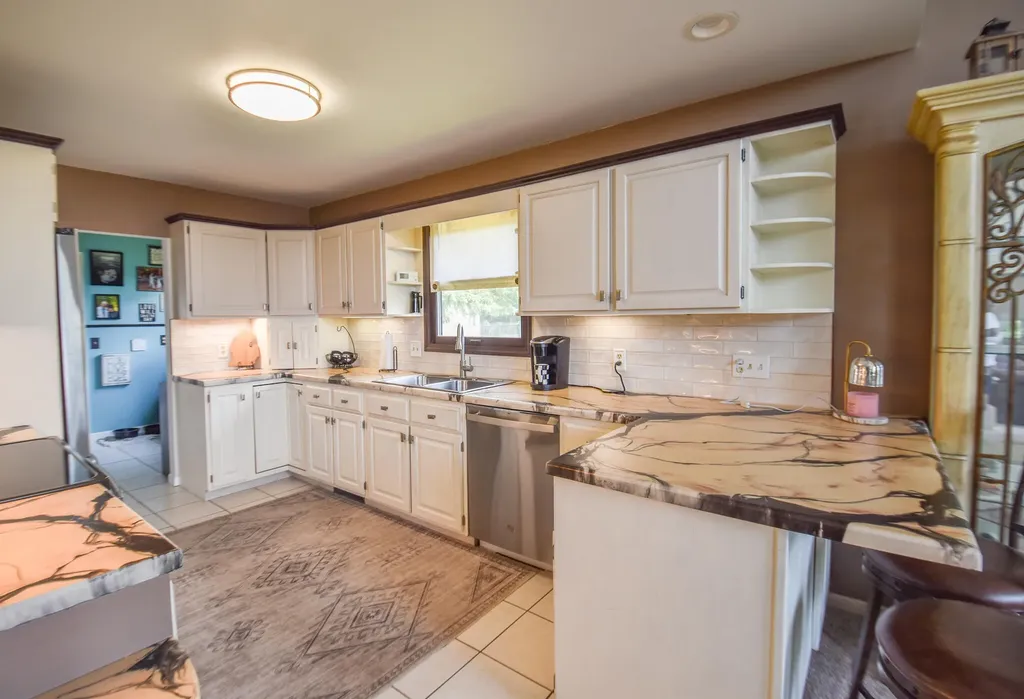 214 Narrows Road Coldwater City MI 49036