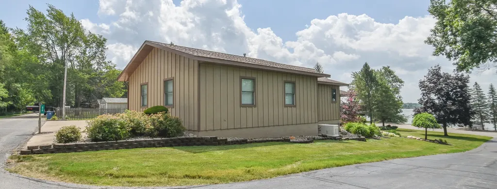 214 Narrows Road Coldwater City MI 49036
