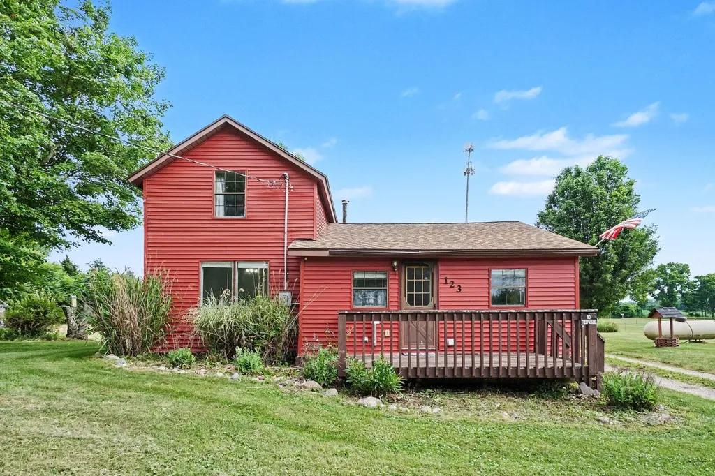 123 E North Street Burlington Village MI 49029