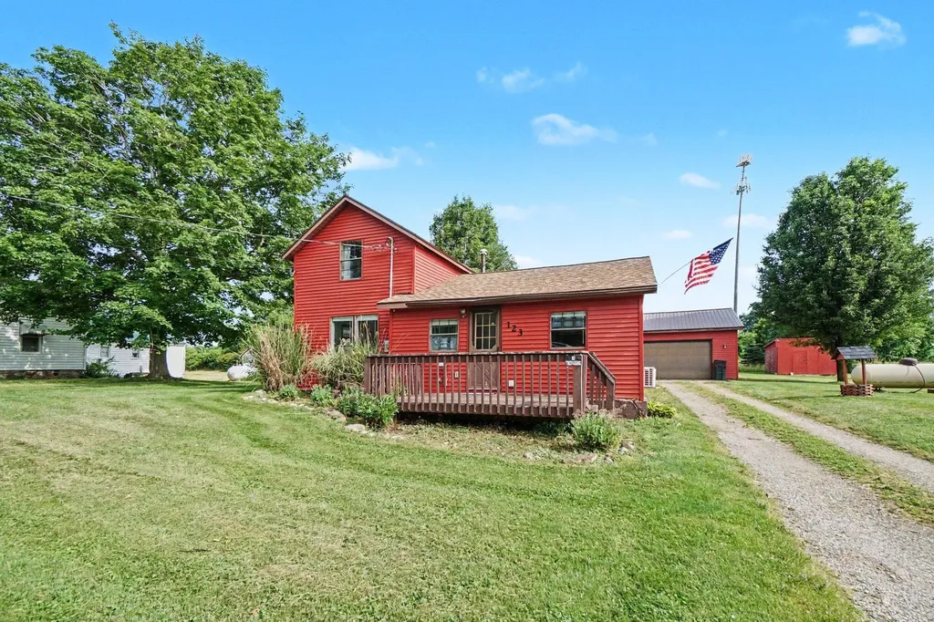 123 E North Street Burlington Village MI 49029