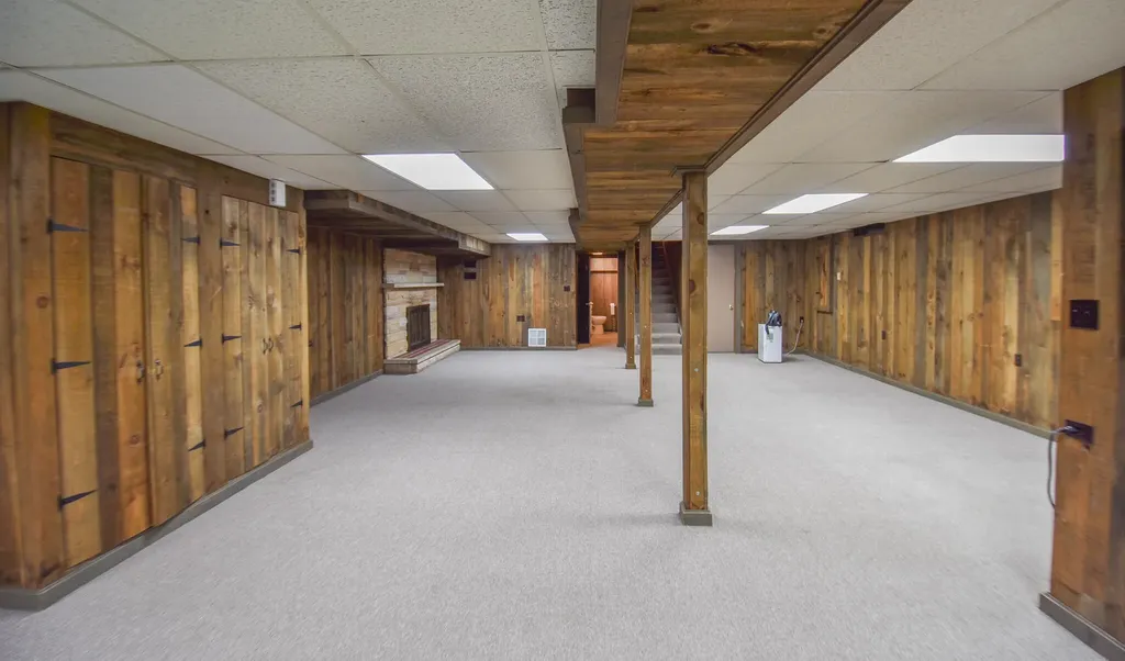 210 Maplecrest Street Sturgis City MI 49091