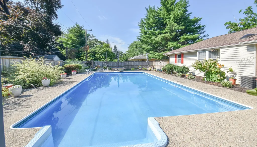210 Maplecrest Street Sturgis City MI 49091